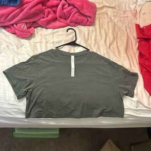 Lululemon Cropped Tee